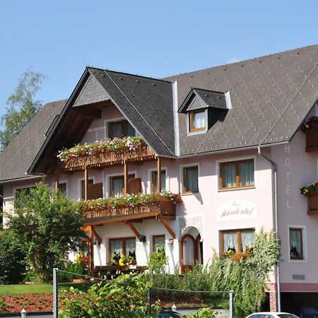 Hotel Arkadenhof Loipersdorf bei Fuerstenfeld Bagian luar foto